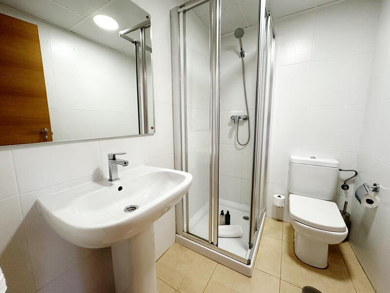 2 bedroom Apartment for sale 2 bedroom Apartment for sale