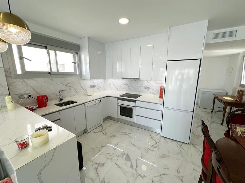 4 bedroom Villa for sale 4 bedroom Villa for sale