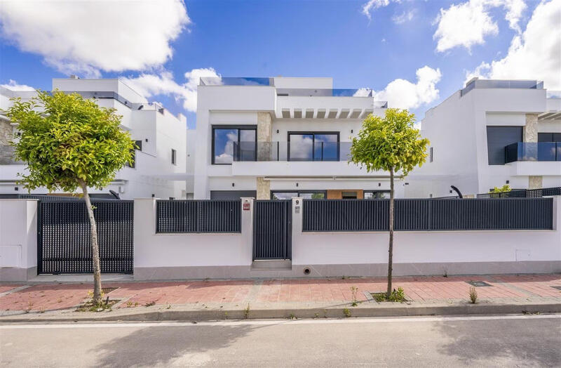 3 bedroom Villa for sale 3 bedroom Villa for sale