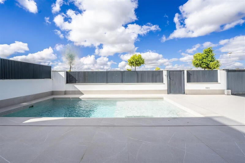 3 bedroom Villa for sale 3 bedroom Villa for sale