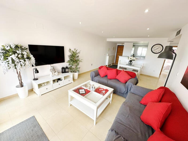 3 bedroom Apartment for sale 3 bedroom Apartment for sale