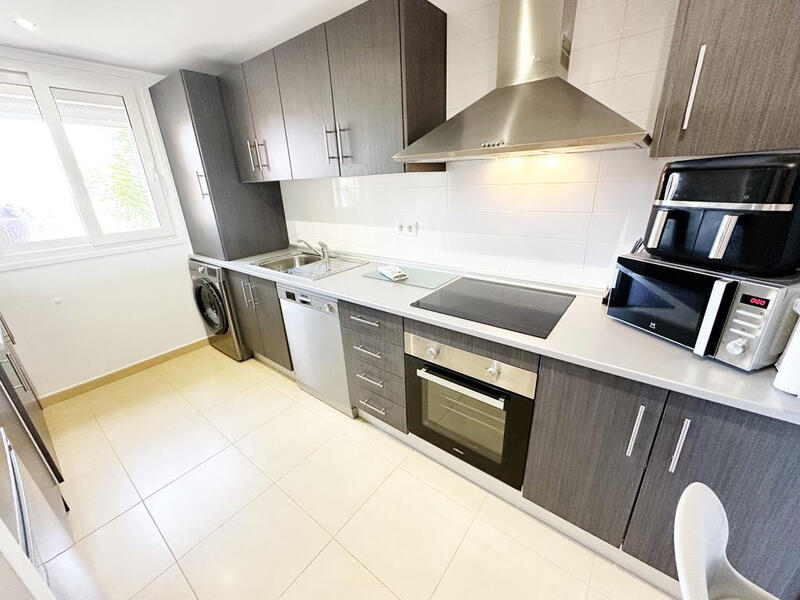 3 bedroom Apartment for sale 3 bedroom Apartment for sale