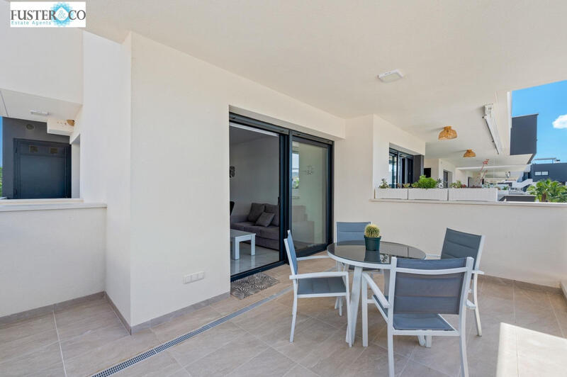 2 bedroom Apartment for sale 2 bedroom Apartment for sale