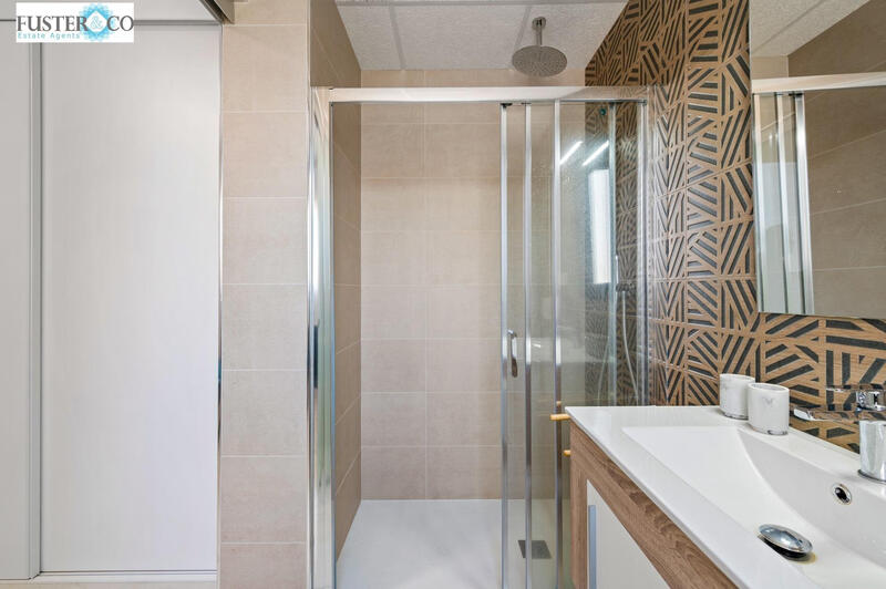 2 bedroom Apartment for sale 2 bedroom Apartment for sale