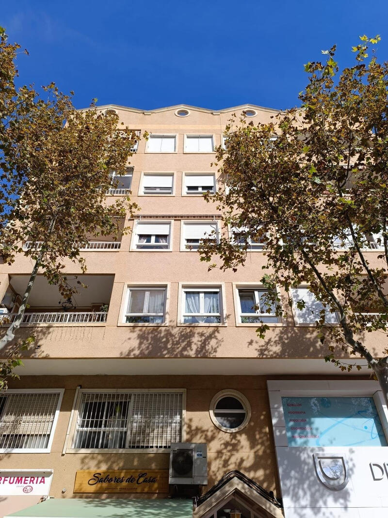 Ander Te koop Ander Te koop