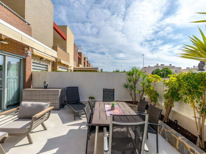 2 slaapkamer Appartement Te koop