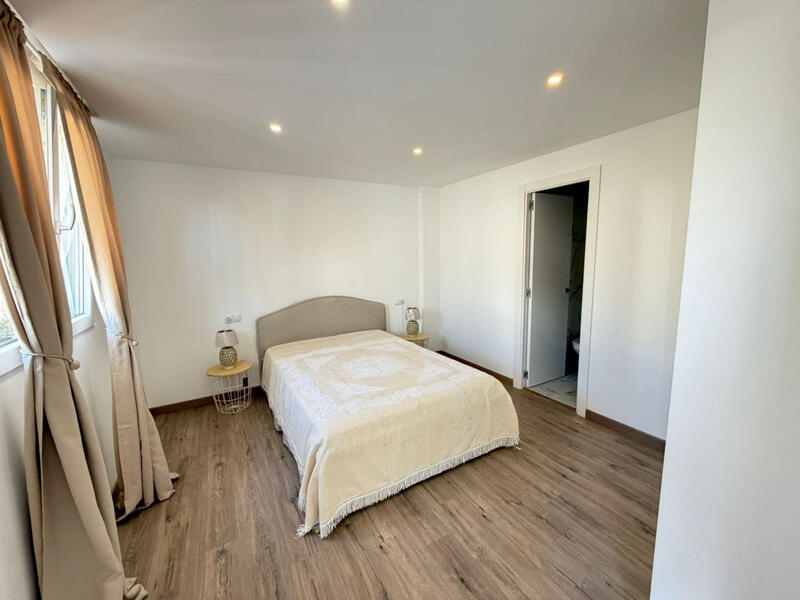 4 chambre Villa à vendre 4 chambre Villa à vendre