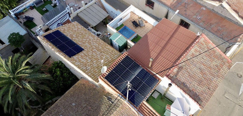 4 bedroom Townhouse for sale