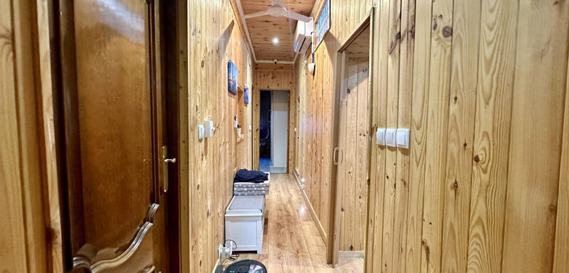 4 bedroom Townhouse for sale