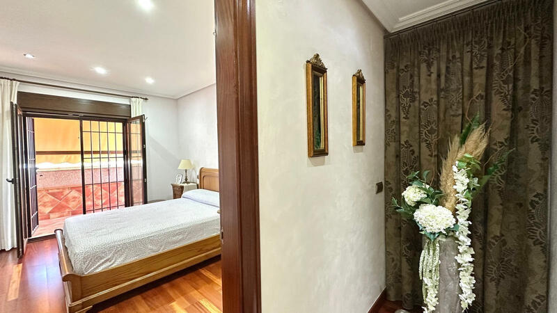 4 soverom Rekkehus til salgs