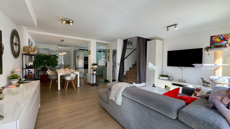 2 Cuarto Villa en venta