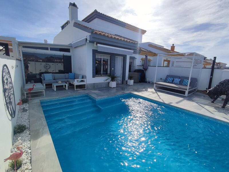 3 bedroom Villa for sale