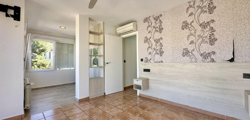 4 Schlafzimmer Villa zu verkaufen 4 Schlafzimmer Villa zu verkaufen