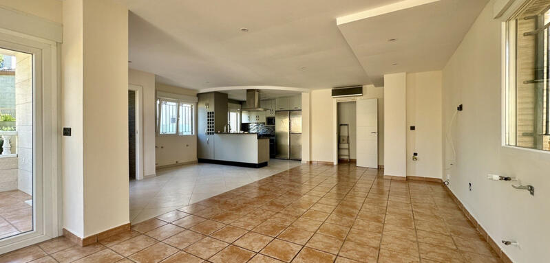 4 Schlafzimmer Villa zu verkaufen 4 Schlafzimmer Villa zu verkaufen