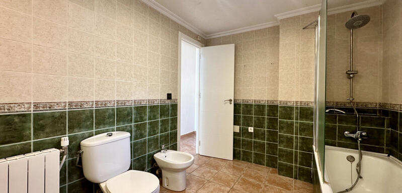 4 Schlafzimmer Villa zu verkaufen 4 Schlafzimmer Villa zu verkaufen