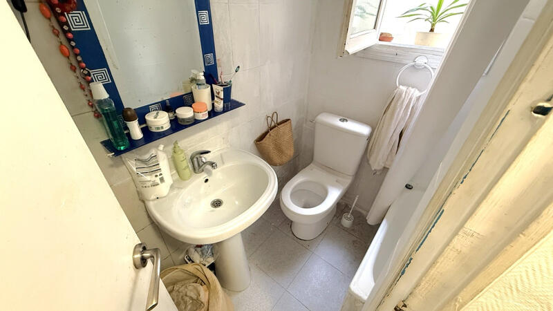 1 спальная комната вилла продается