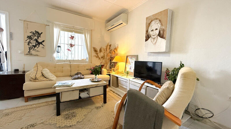 1 спальная комната вилла продается