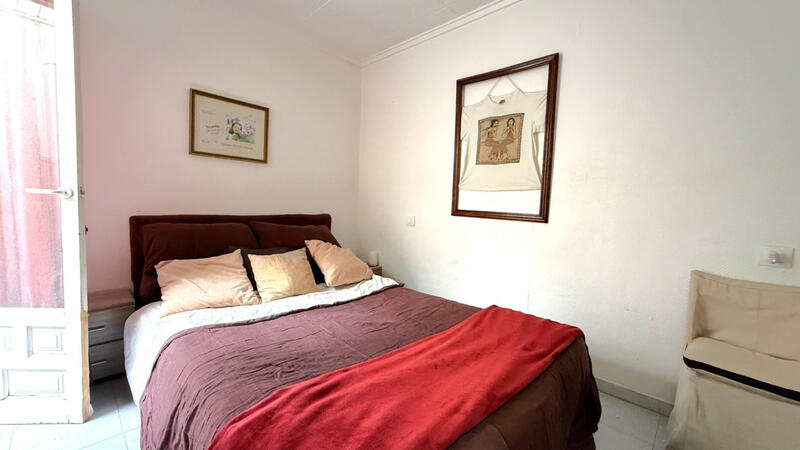 1 спальная комната вилла продается