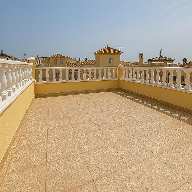 2 bedroom Duplex for sale