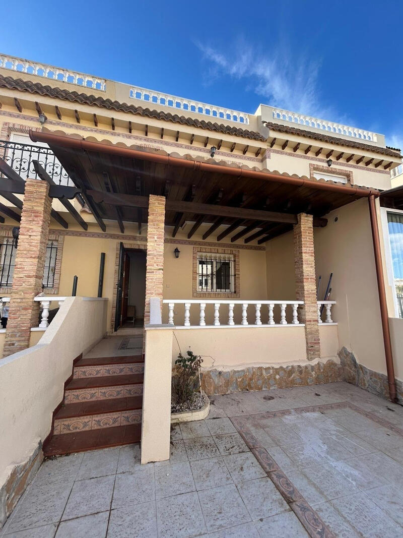 2 bedroom Duplex for sale