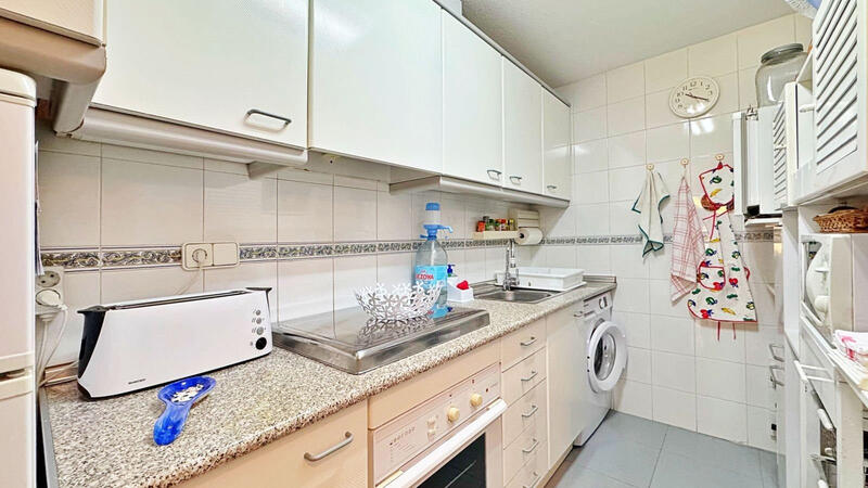 1 slaapkamer Appartement Te koop 1 slaapkamer Appartement Te koop