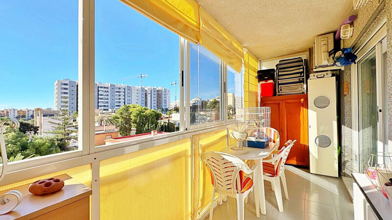 1 slaapkamer Appartement Te koop 1 slaapkamer Appartement Te koop