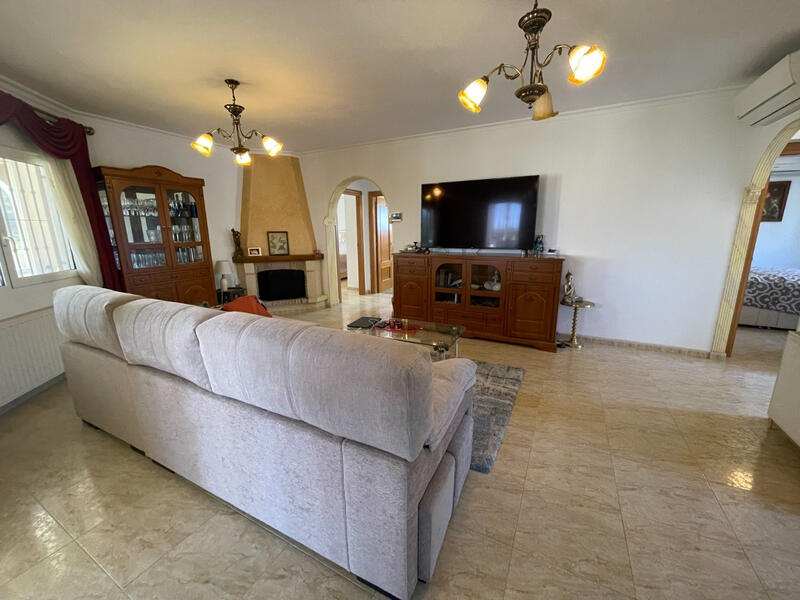 4 slaapkamer Villa Te koop