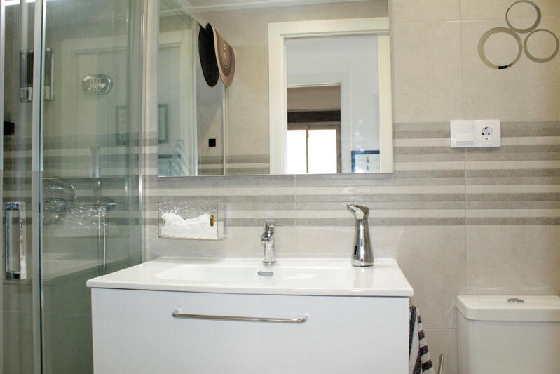 2 bedroom Apartment for sale 2 bedroom Apartment for sale