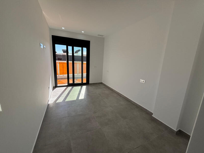 3 sovrum Lägenhet till salu