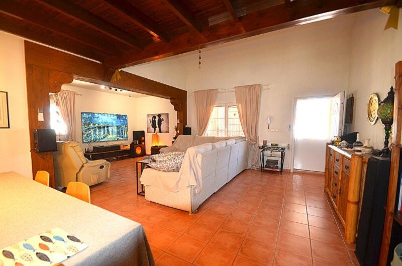 4 soverom Villa til salgs 4 soverom Villa til salgs