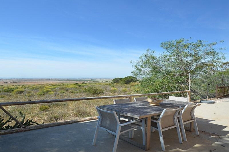 4 Schlafzimmer Landhaus zu verkaufen