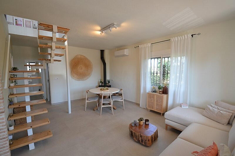 4 Schlafzimmer Landhaus zu verkaufen