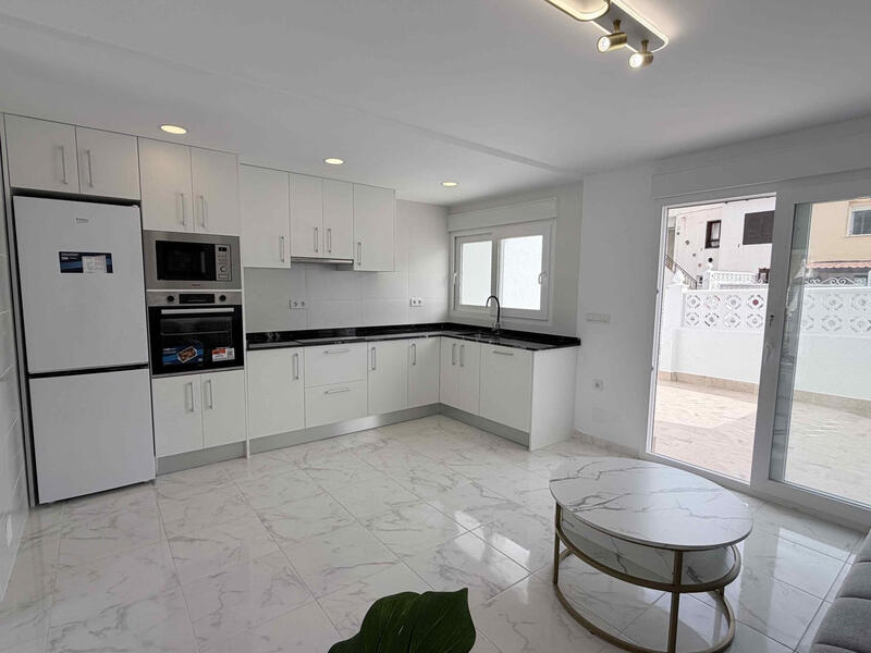 3 bedroom Townhouse for sale 3 bedroom Townhouse for sale