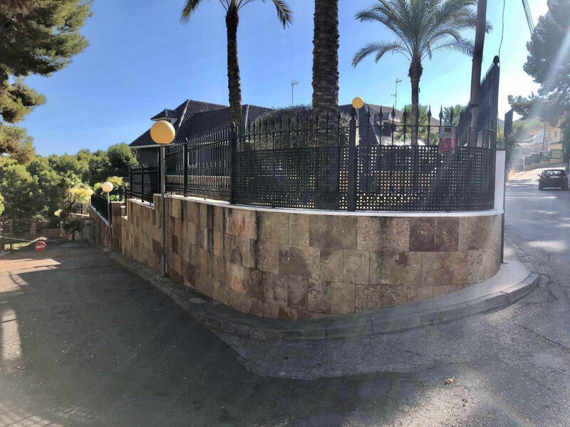 6 chambre Villa à vendre 6 chambre Villa à vendre