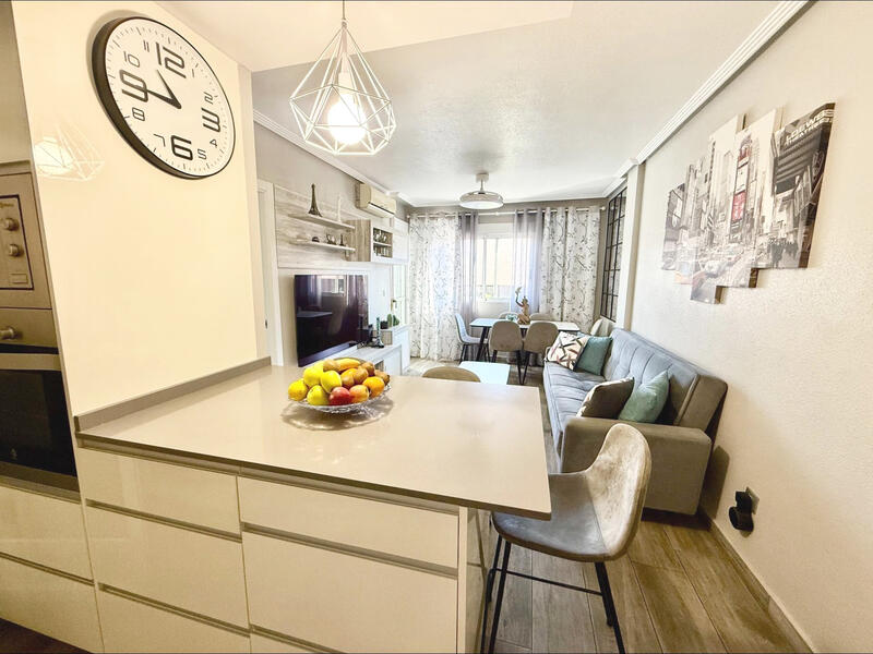 2 bedroom Apartment for sale 2 bedroom Apartment for sale