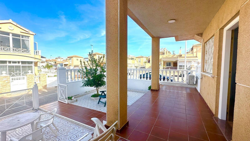 2 soverom Villa til salgs 2 soverom Villa til salgs