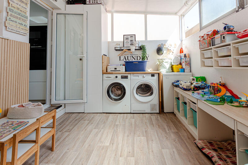 2 спальная комната вилла продается