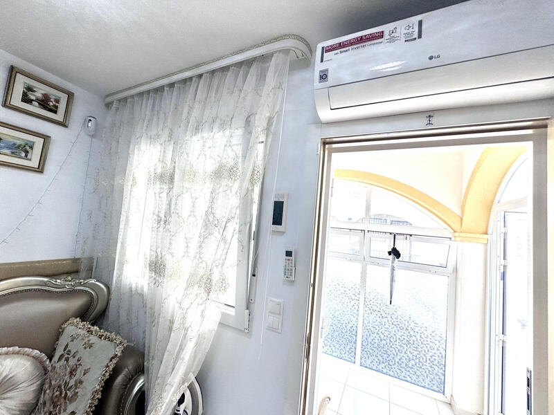 5 sovrum Radhus till salu 5 sovrum Radhus till salu