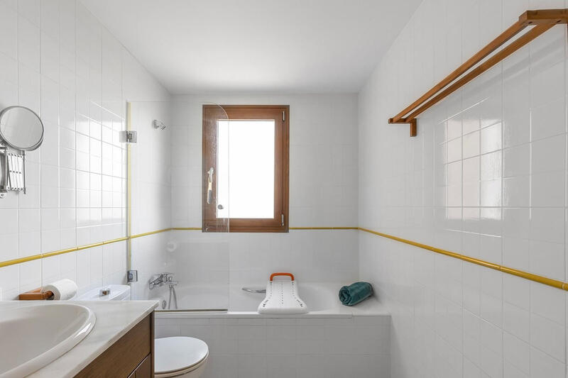 2 slaapkamer Appartement Te koop 2 slaapkamer Appartement Te koop