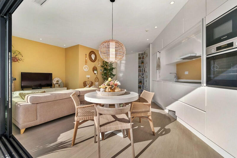 2 slaapkamer Appartement Te koop