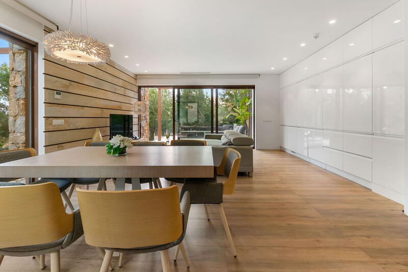 4 bedroom Villa for sale 4 bedroom Villa for sale