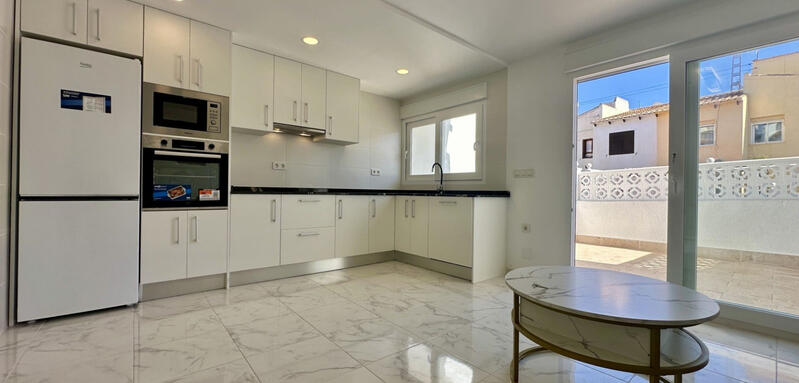 3 bedroom Townhouse for sale 3 bedroom Townhouse for sale