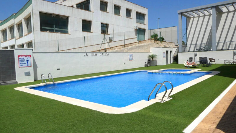 2 bedroom Apartment for sale