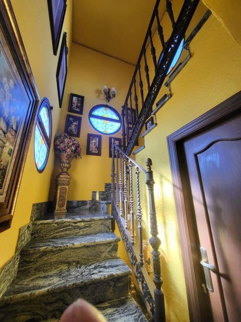 4 bedroom Villa for sale 4 bedroom Villa for sale