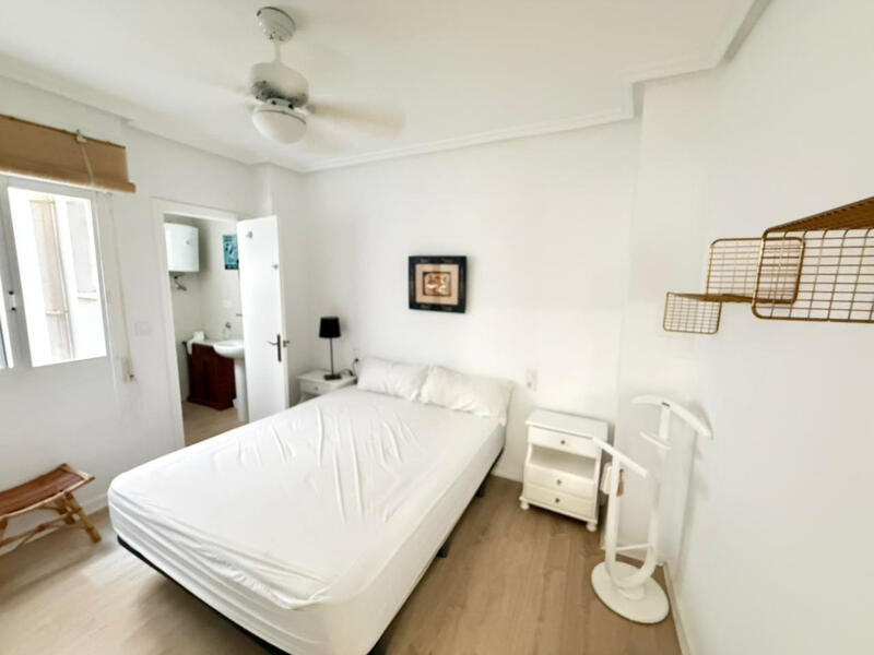 2 slaapkamer Appartement Te koop