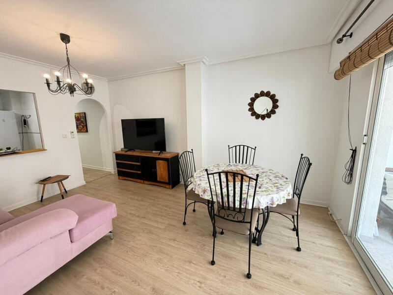 2 slaapkamer Appartement Te koop