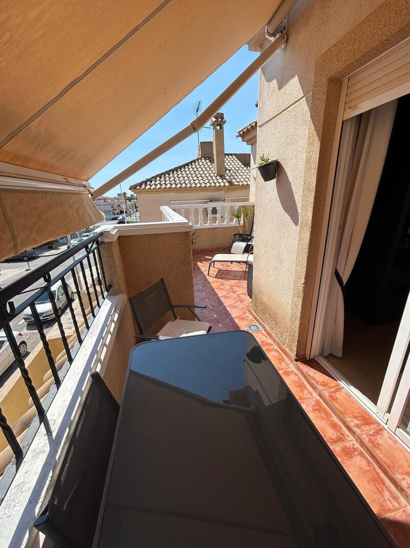 2 slaapkamer Villa Te koop 2 slaapkamer Villa Te koop