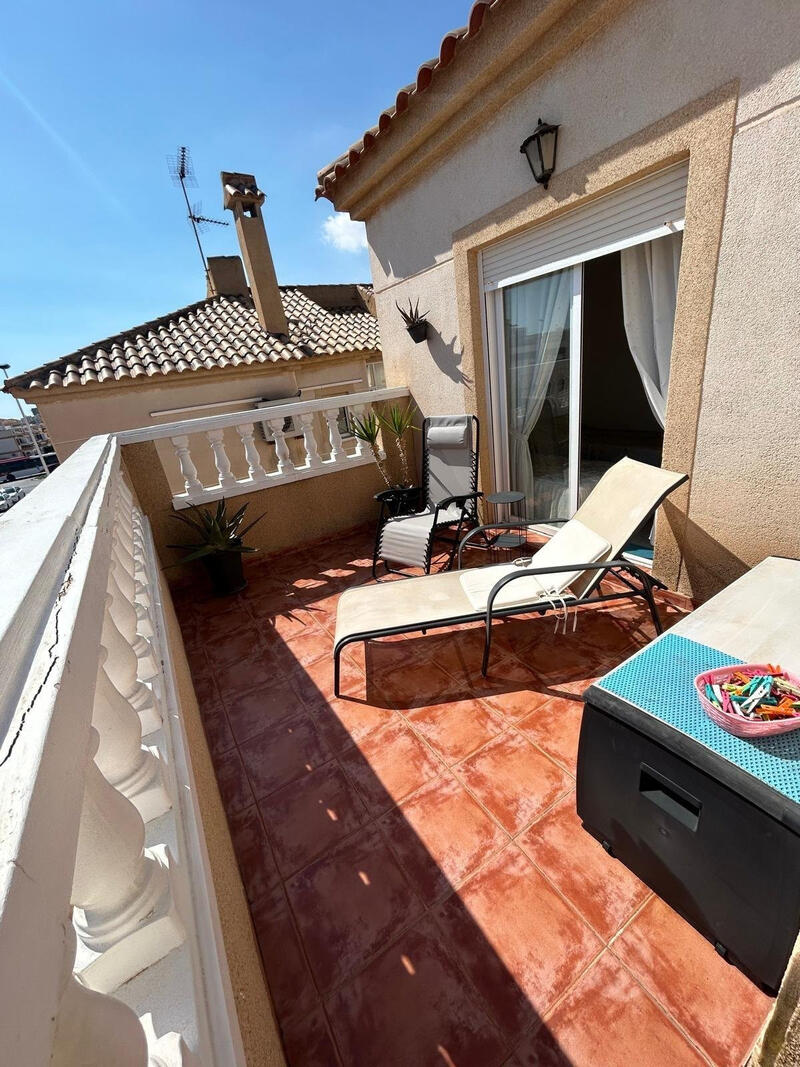 2 slaapkamer Villa Te koop 2 slaapkamer Villa Te koop