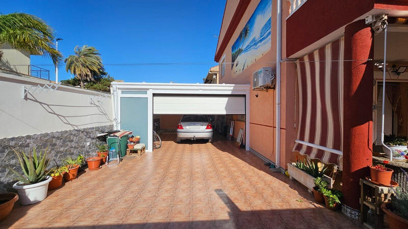 3 bedroom Duplex for sale