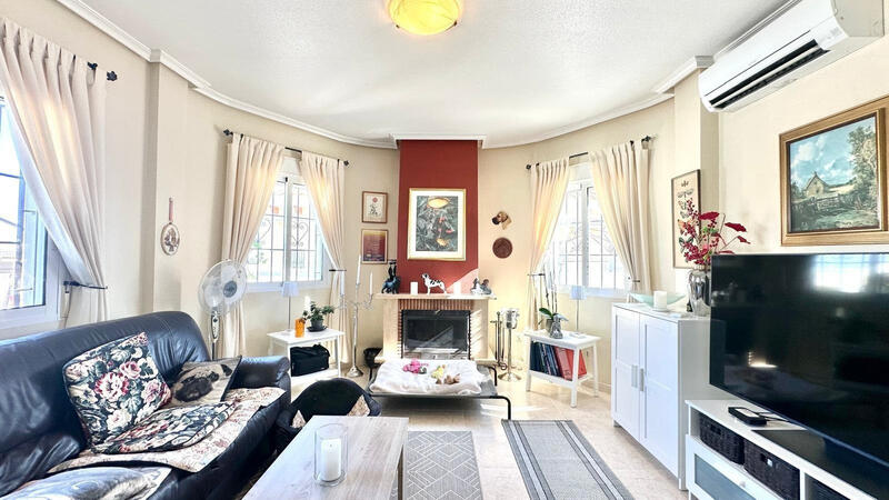 2 bedroom Villa for sale